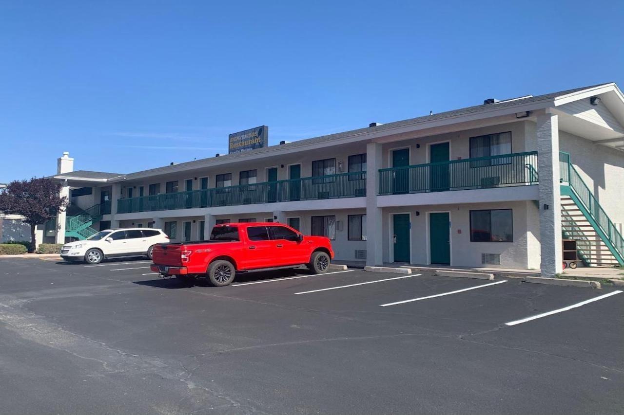 Greentree Inn Of Holbrook, Az المظهر الخارجي الصورة