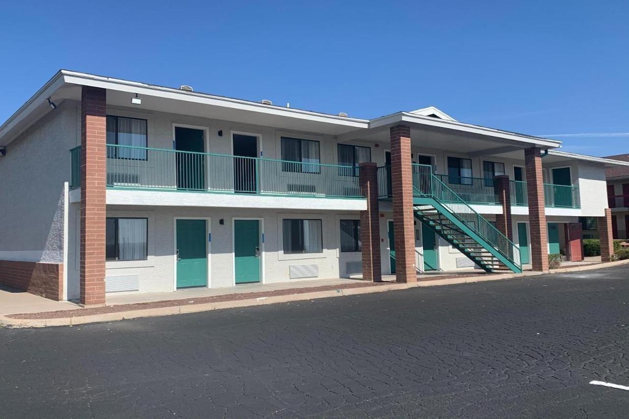 Greentree Inn Of Holbrook, Az المظهر الخارجي الصورة
